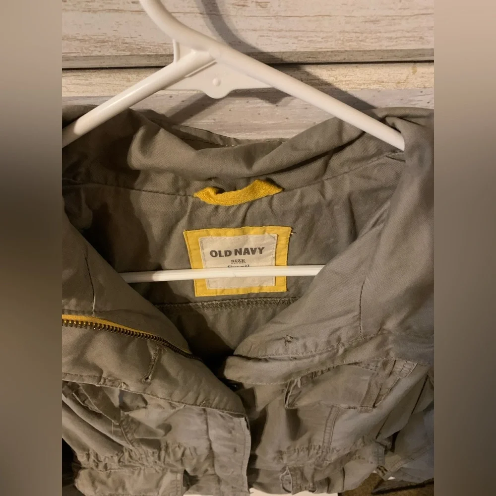 Old Navy Utility Jacket with Hood - Picture 3 of 3